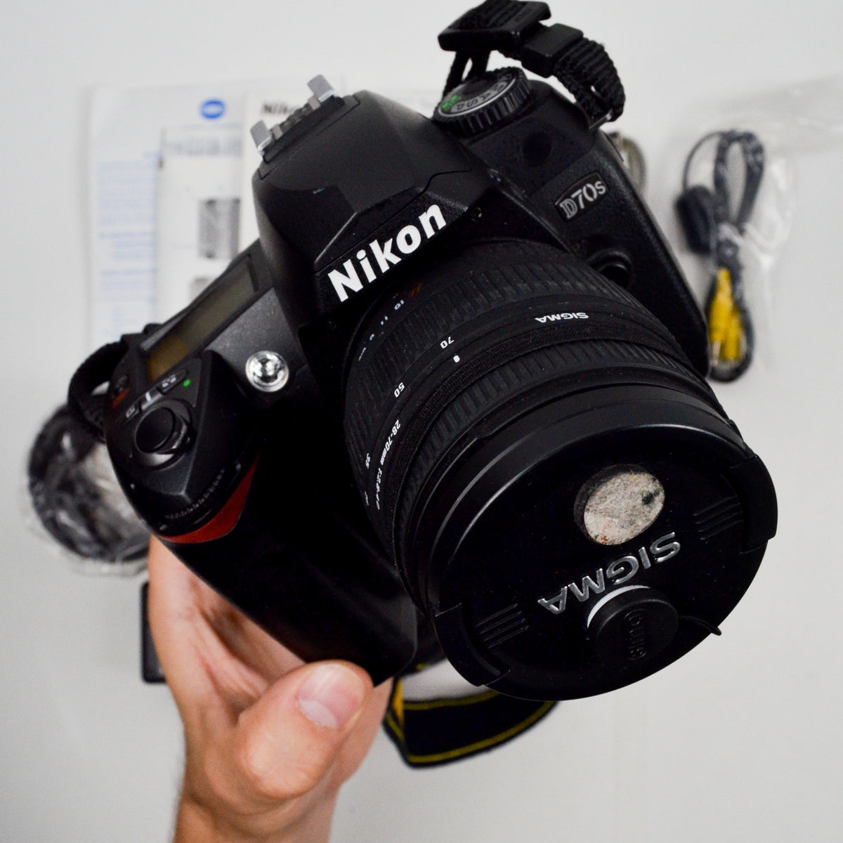 Nikon D70s with Sigma Zoom 28-70mm 1:2.8-4 Lens – Make & Mend
