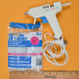 Princess Low Temp Glue Gun + Magic Melt Glue Sticks