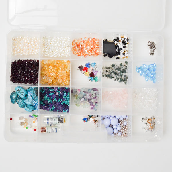 Stone, Faceted Glass, Plastic + Crimp Beads in Clear Compartment Case