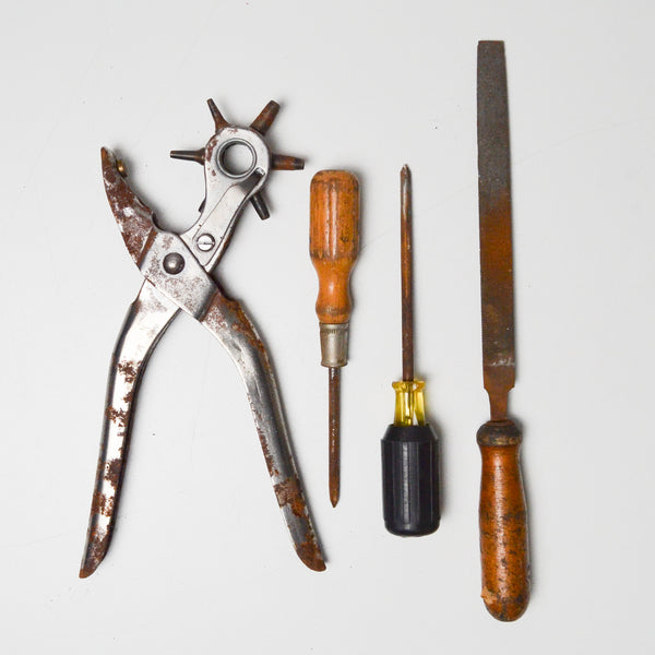 Rusty Leather Punch + Assorted Tool Set