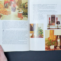 Christmas Ideas from Williamsburg Booklet