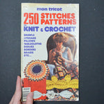 Mon Tricot 250 Stitches + Patterns to Knit + Crochet Booklet