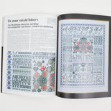 Handwerken Zonder Grenzen Dutch Language Craft Magazines - 2 Issues
