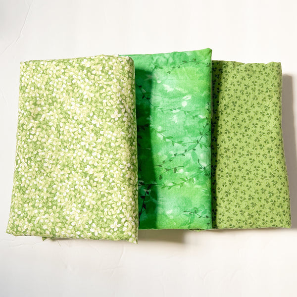 Green Leaf Print Quilting Weight Woven Fabric Bundle Make & Mend