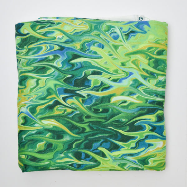 Wavy Green Quilting Weight Woven Fabric - 42' x 128"