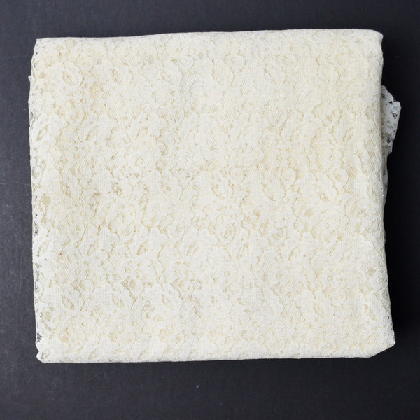 Off-White Floral Lace Tablecloth with Lace Edging (Some Stains) - 72" x 92"