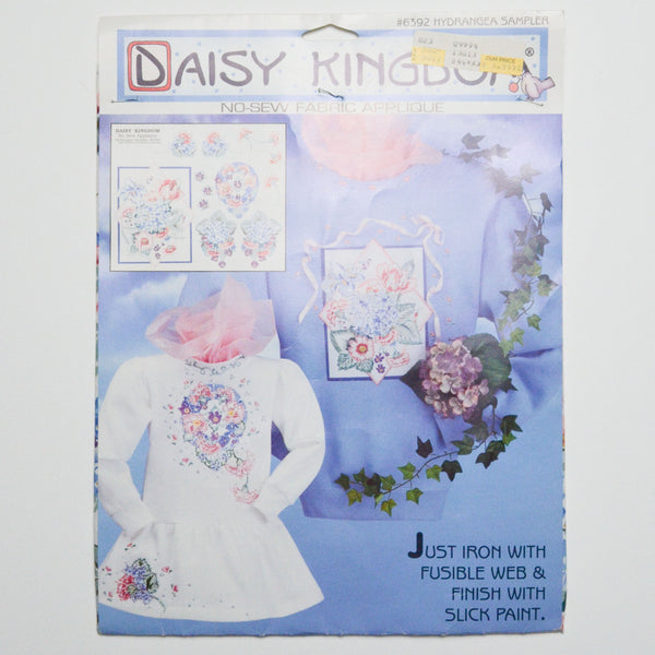 Daisy Kingdom Hydrangea No-Sew Fabric Applique