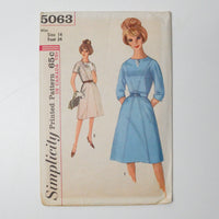 Simplicity 5063 Dress Sewing Pattern - Size 14