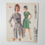 McCall's 6525 Dress Sewing Pattern - Size 14