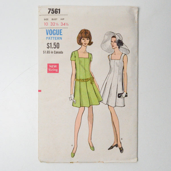 Vogue 7561 Dress Sewing Pattern - Size 10