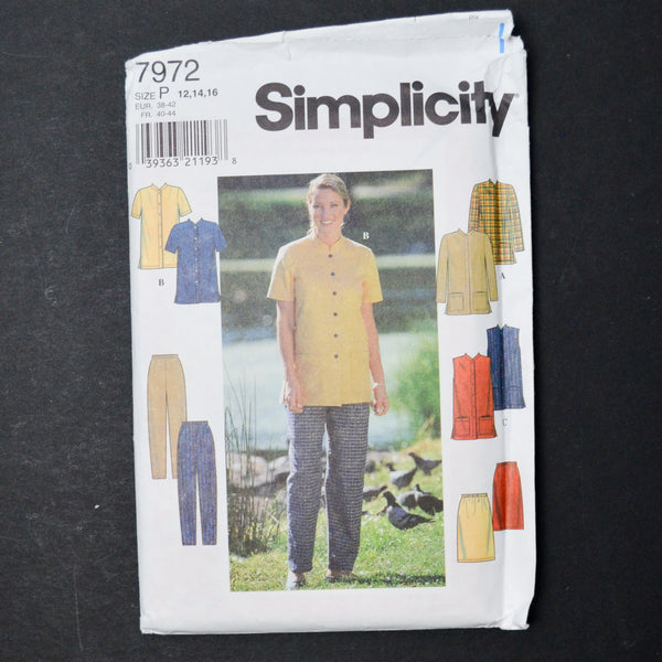 Simplicity 7972 Tunic, Skirt + Pants Sewing Pattern - Size P (12-16)