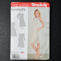 Simplicity 8255 Misses'/Women's Dress Sewing Pattern - Size AA (10-18)
