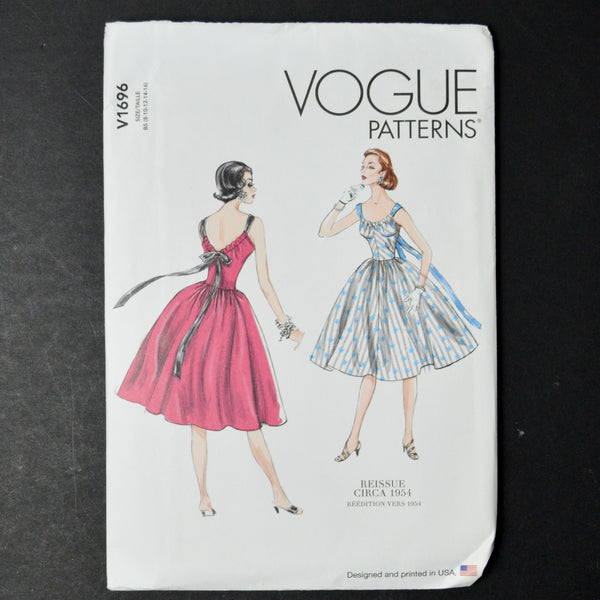 Vogue V1696 Misses' Dress Sewing Pattern - Size B5 (8-16)
