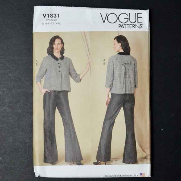 Vogue V1831 Misses' and Misses' Petite Jacket and Pants Sewing Pattern - Size B5 (8-16)