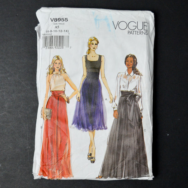 Vogue 8955 Misses' Pants Sewing Pattern - Size A5 (6-14)