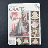 McCall's Crafts 2688 Traditional Christmas Decorations Sewing Pattern