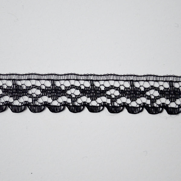 Black Scalloped Lace Trim, 1/2" Wide - By The Yard