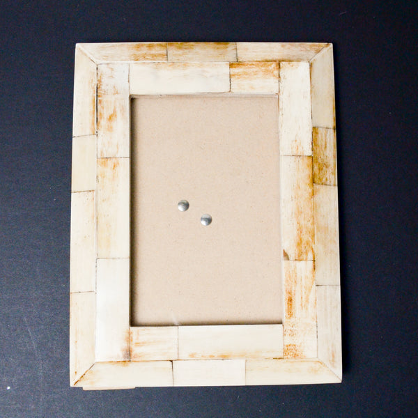 Off-White Natural Material Picture Frame