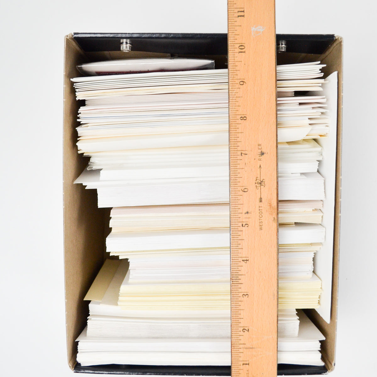 Assorted White + Neutral Envelopes in Box – Make & Mend