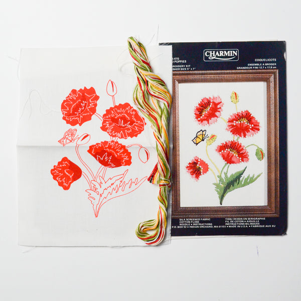 Charmin Red Poppies Embroidery Kit Default Title