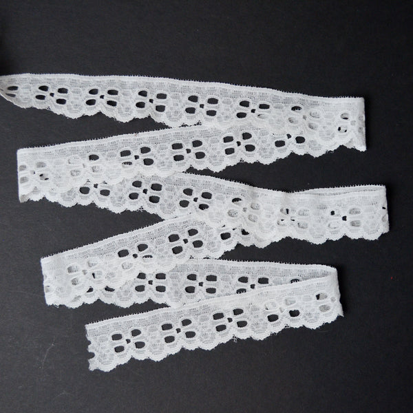 White Scalloped Eyelet Lace Trim - By the Yard